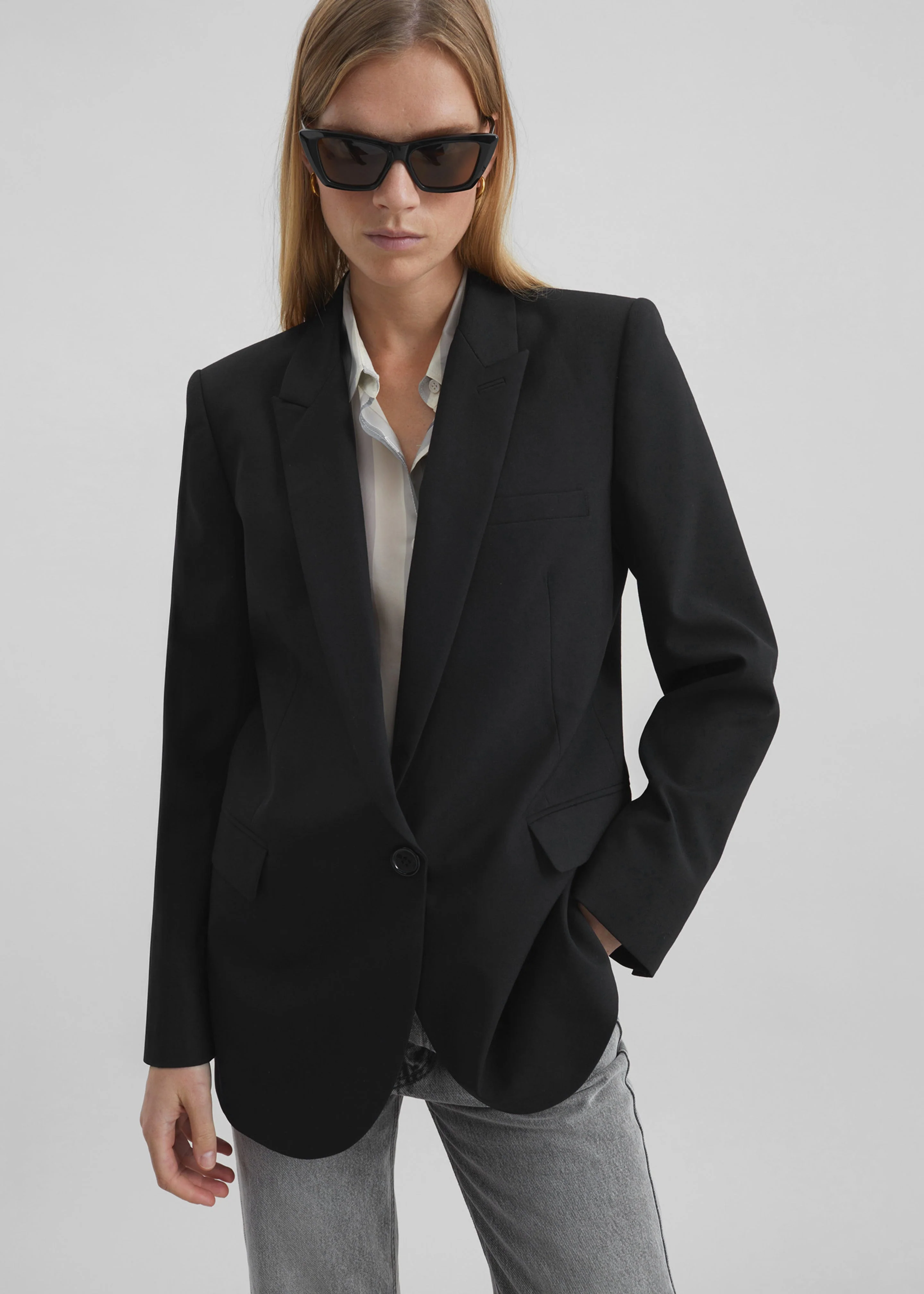 Amelia Tailored Blazer - Black - Image 2