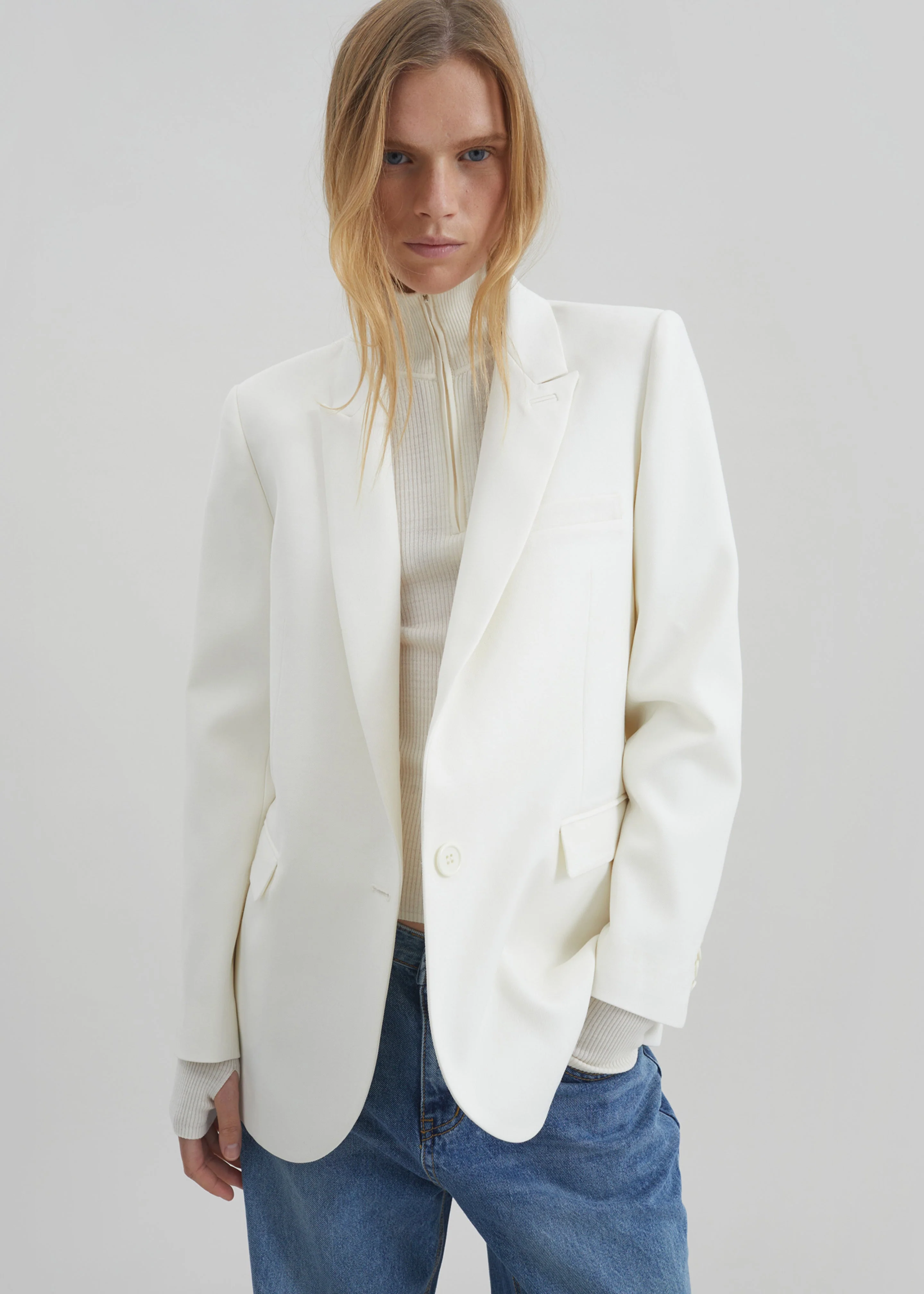 Amelia Tailored Blazer - White