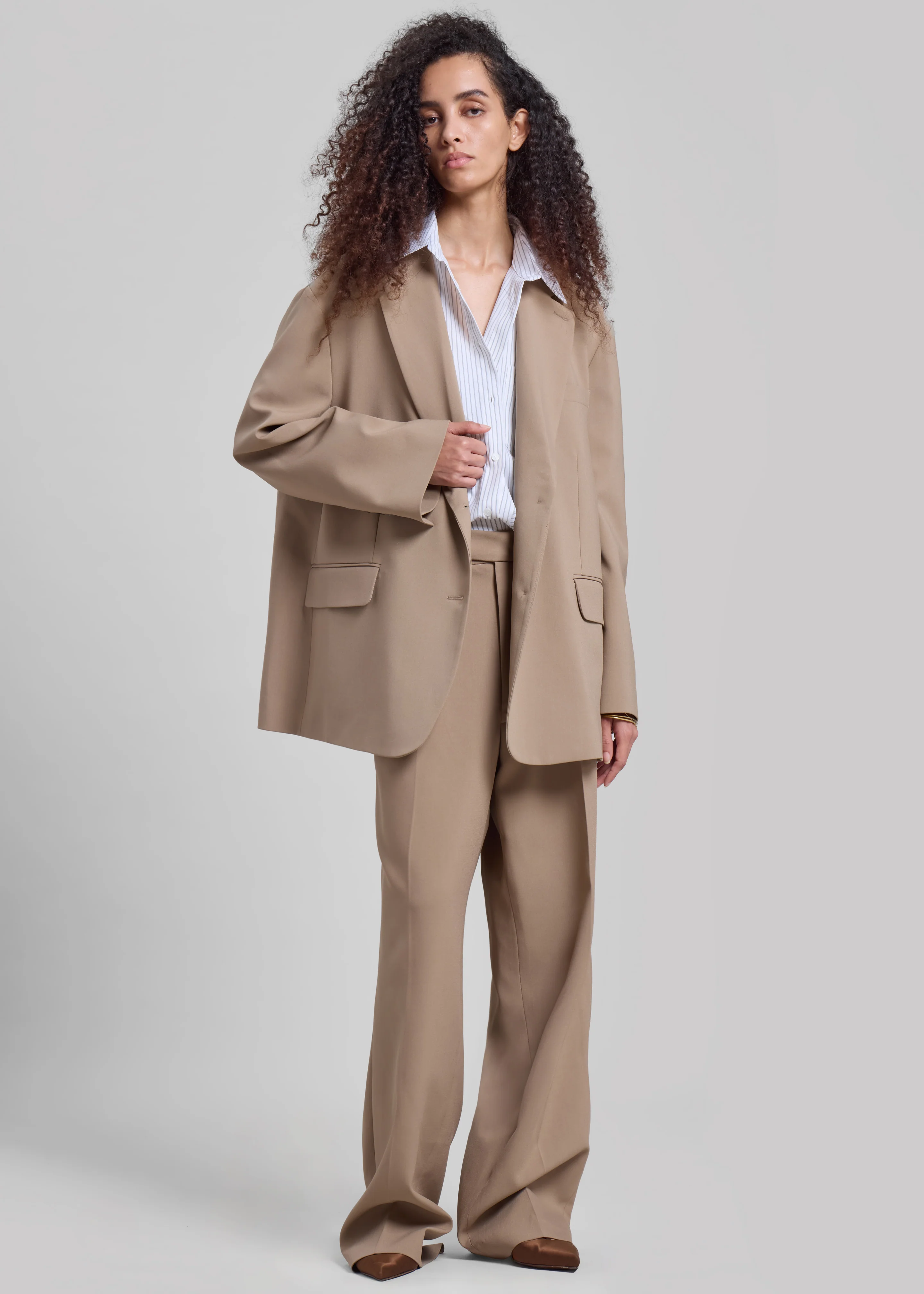 Bea Blazer - Latte - Image 14