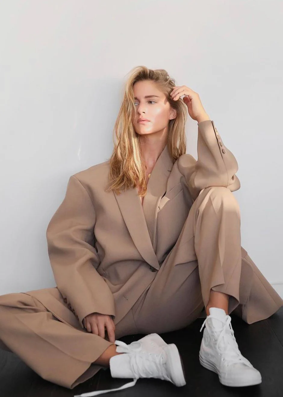 Bea Blazer - Latte - Image 4