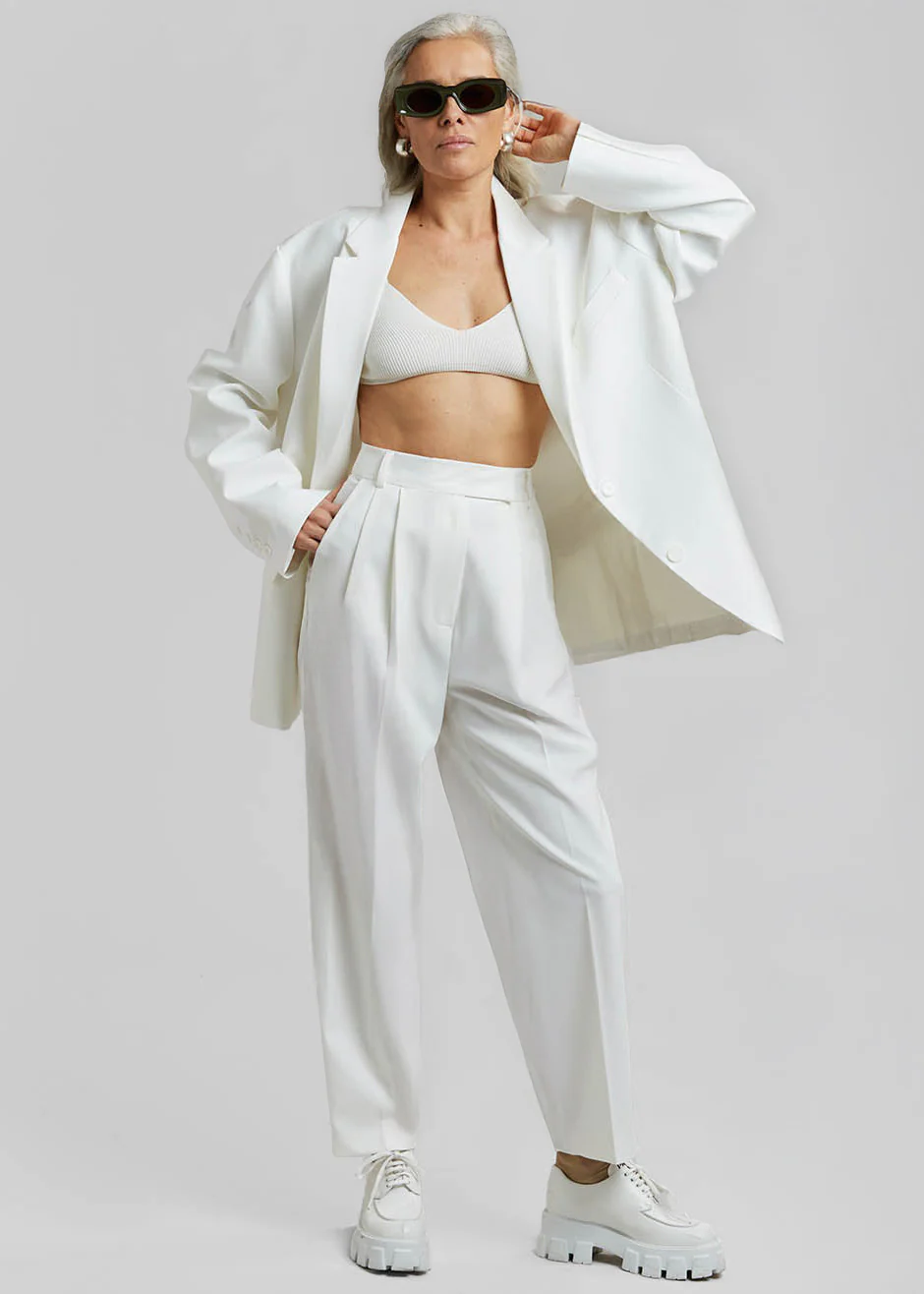 Bea Blazer - White - Image 3