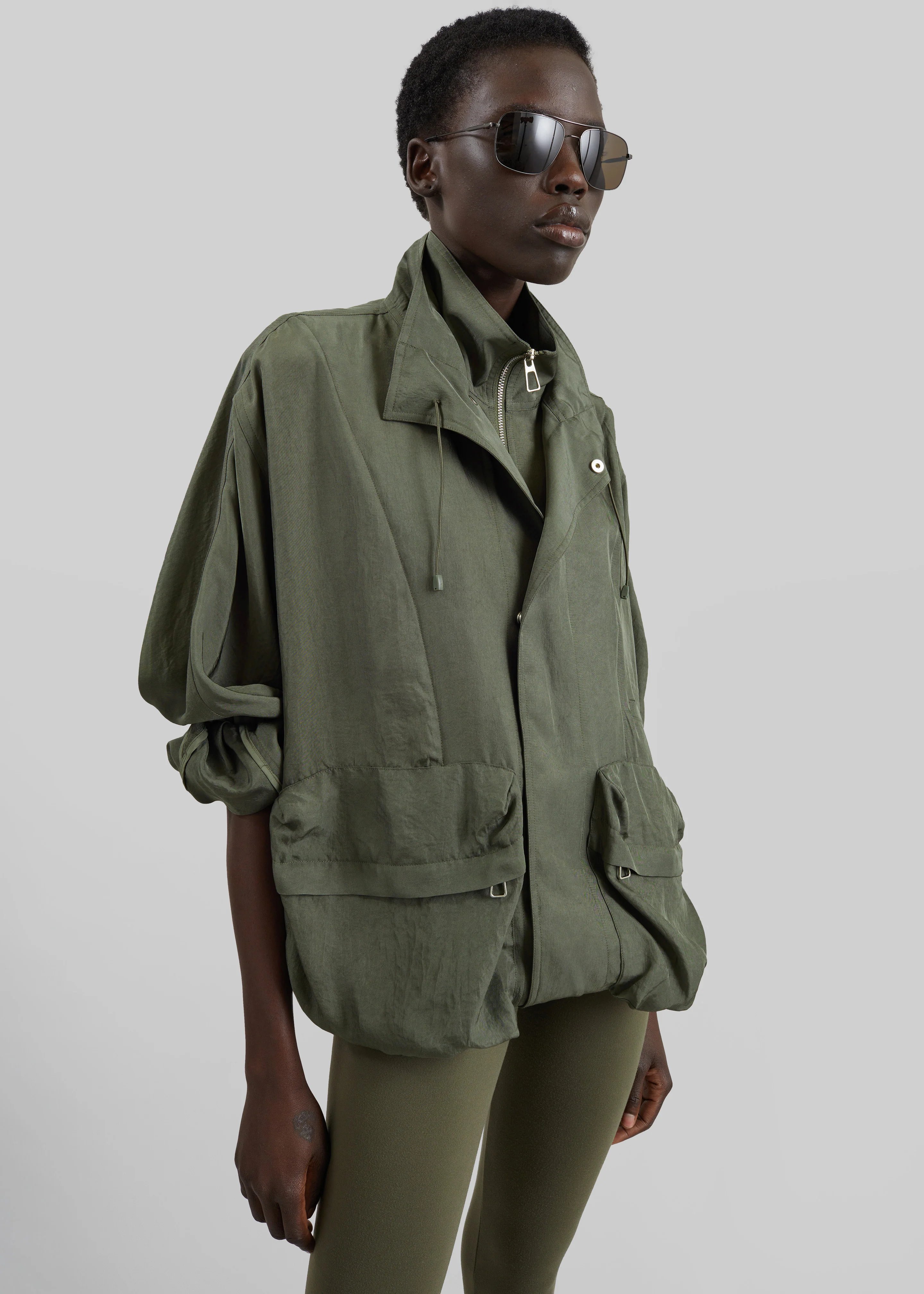 Breya Fluid Jacket - Moss Green