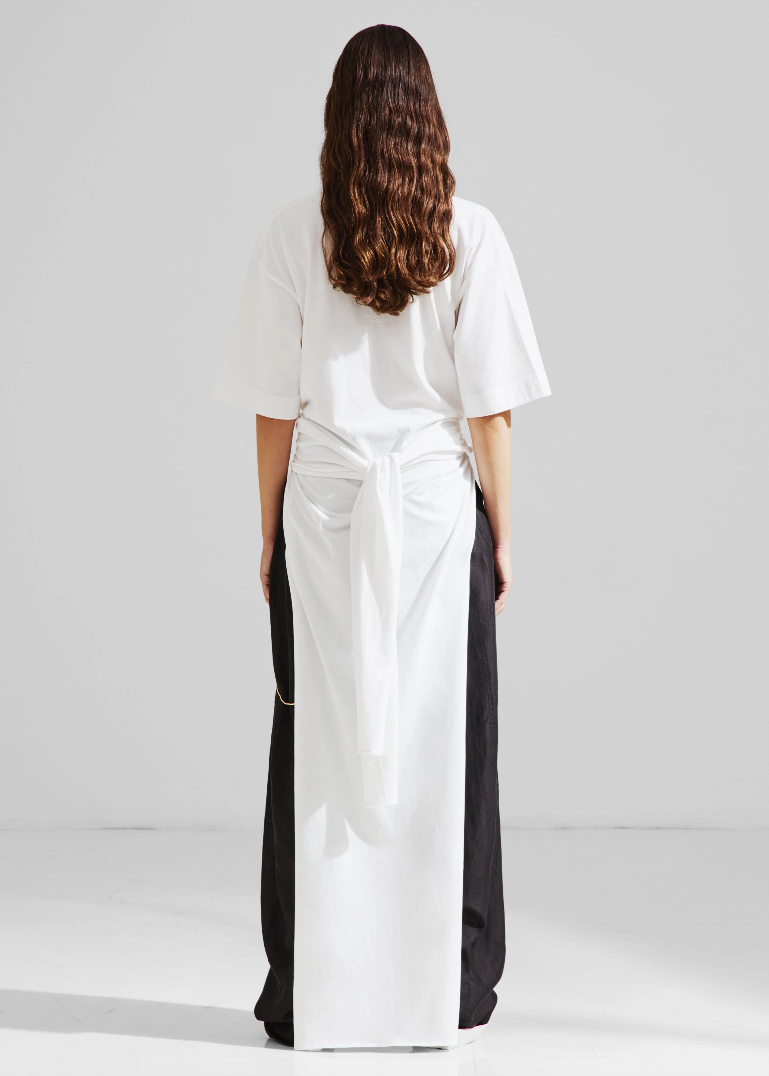 Darkpark Gia Oversized Long Tee With Splits - White - Image 5