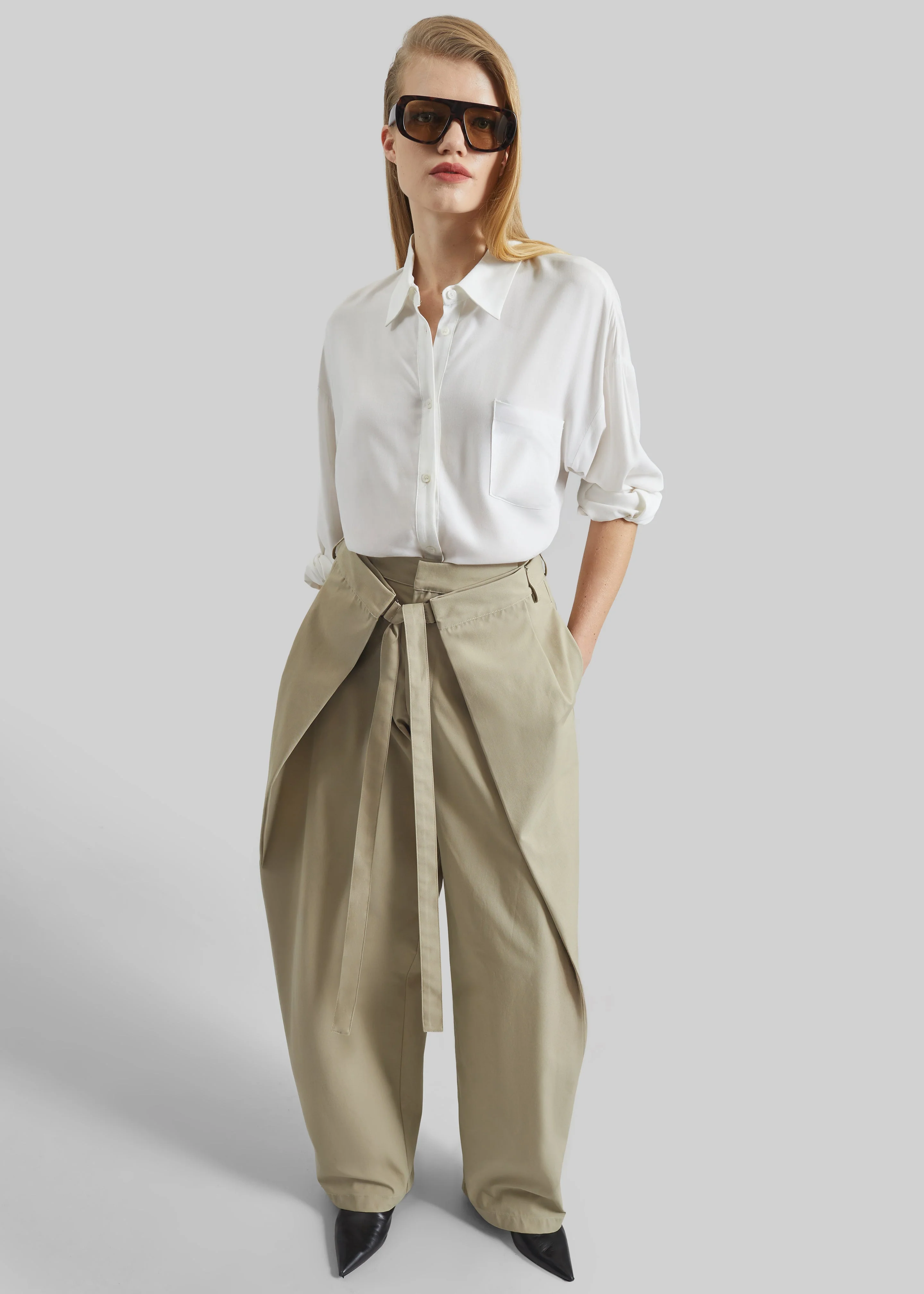 Darkpark Stella Tie-Front Pants - Taupe - Image 4