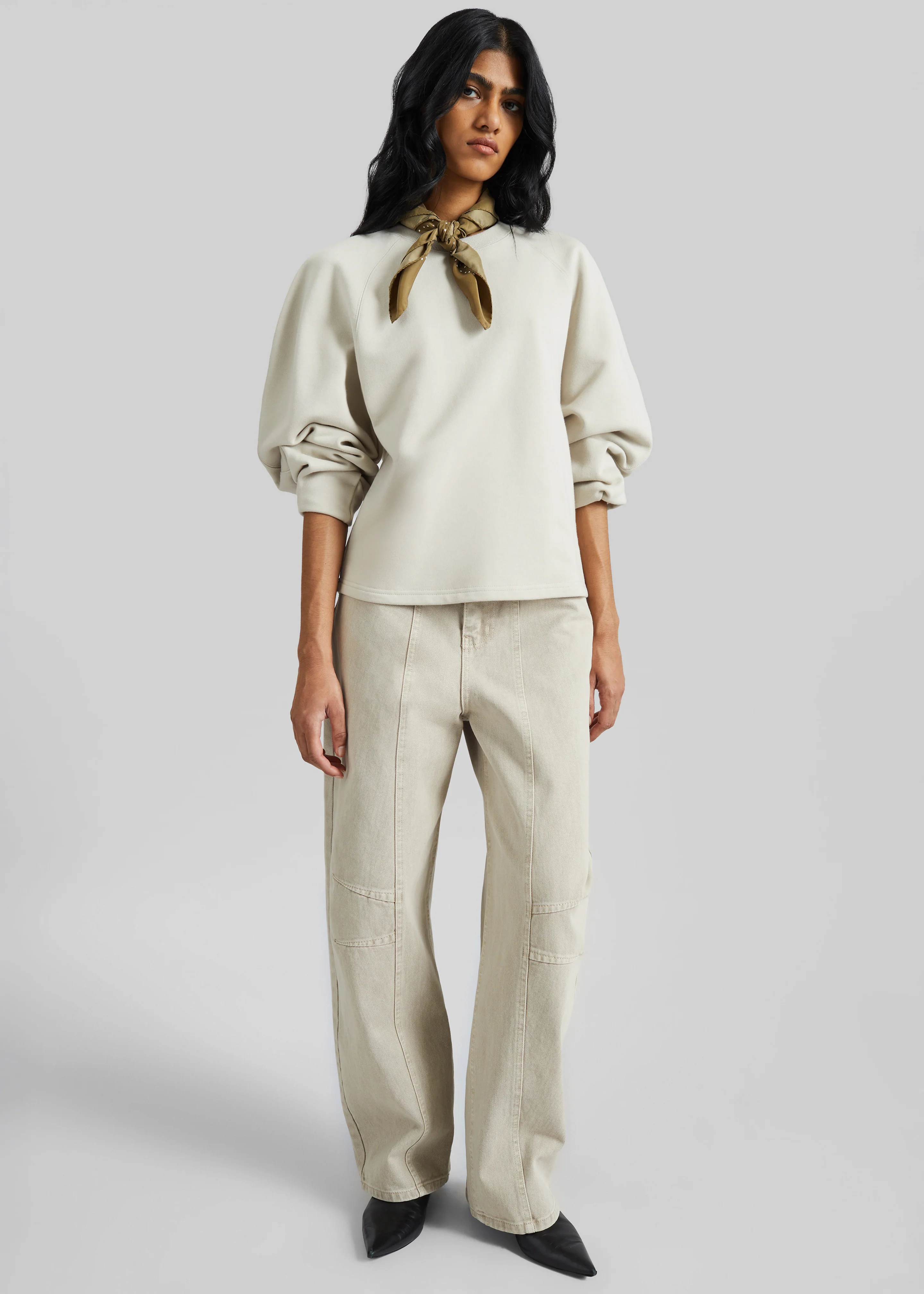 Idre Barrel Leg Jeans - Beige - Image 10