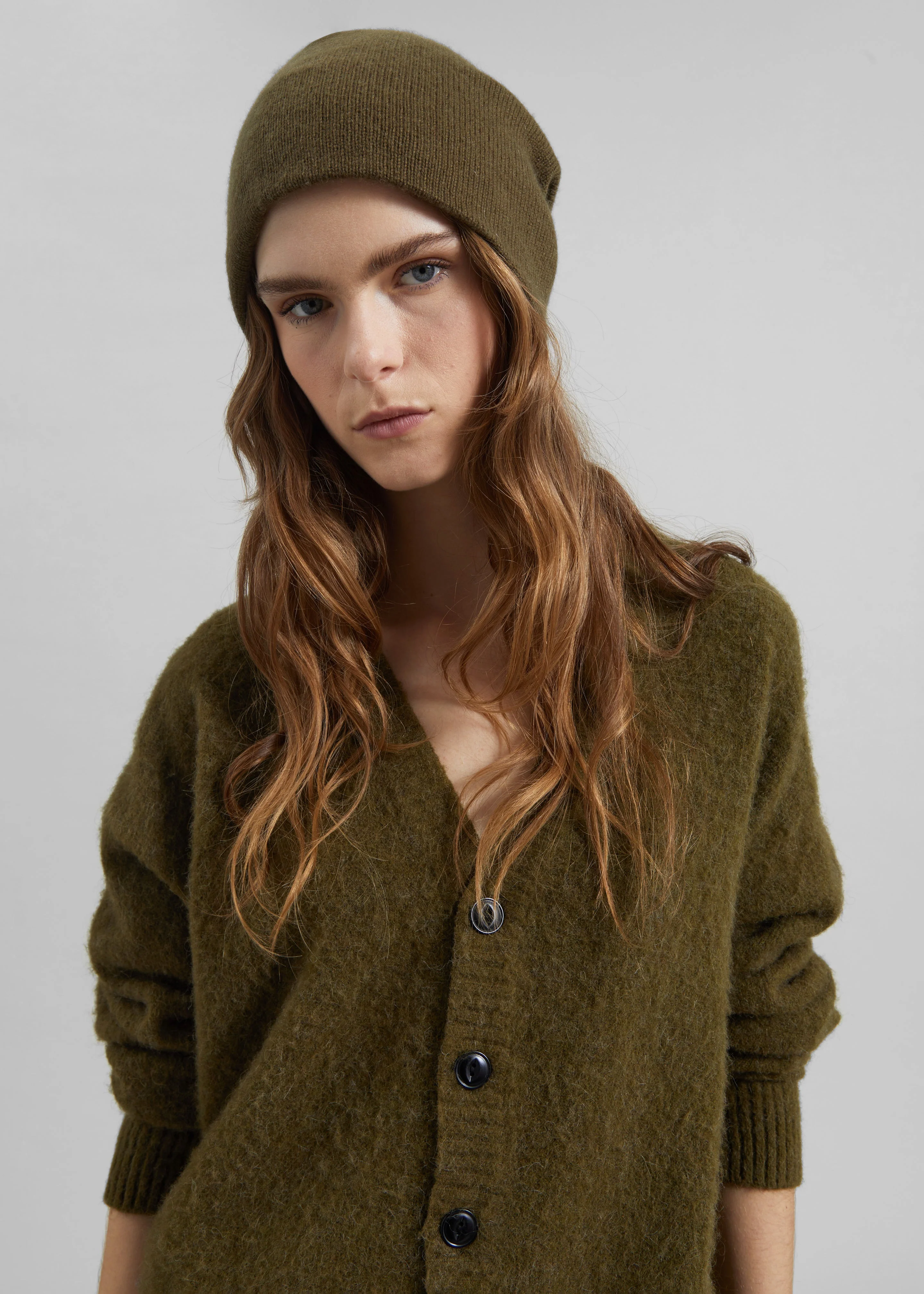 Inko Cashmere Beanie - Olive - Image 3