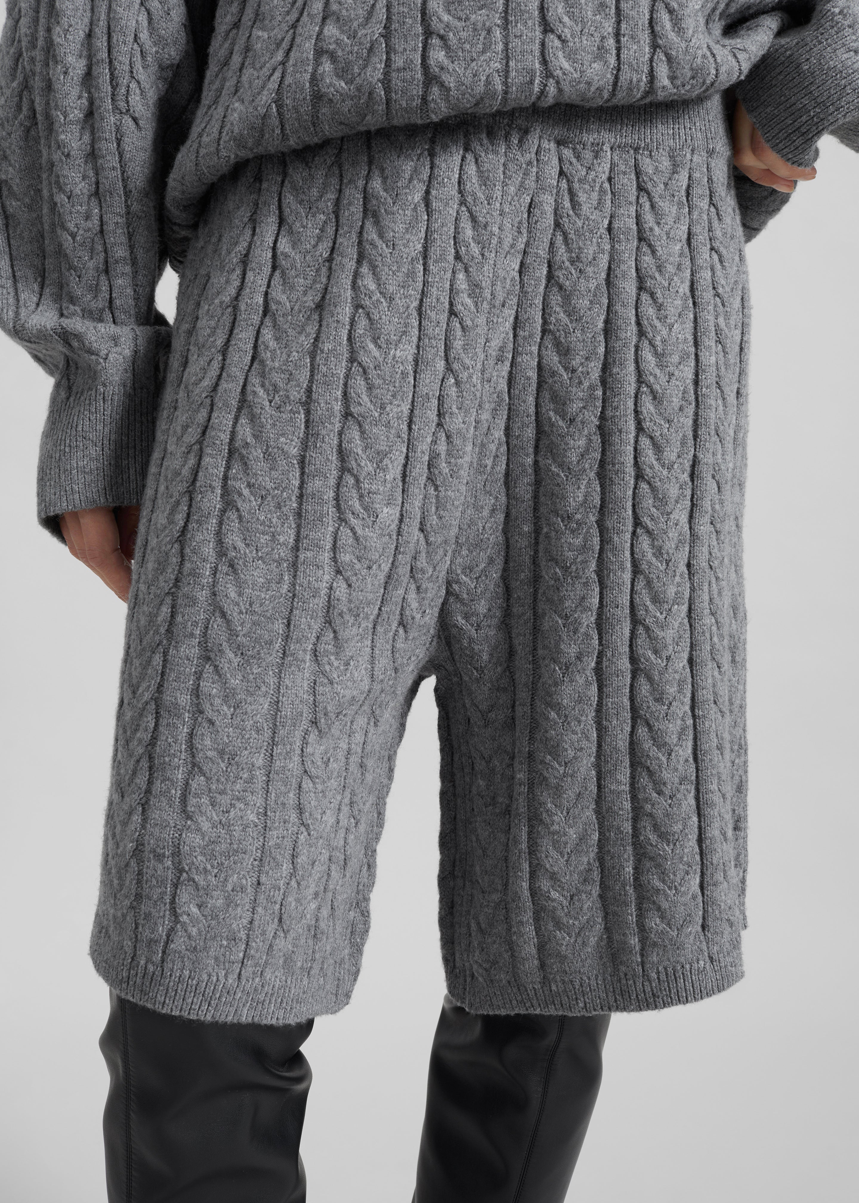 Karmoy Cable Knit Shorts - Grey - Image 4