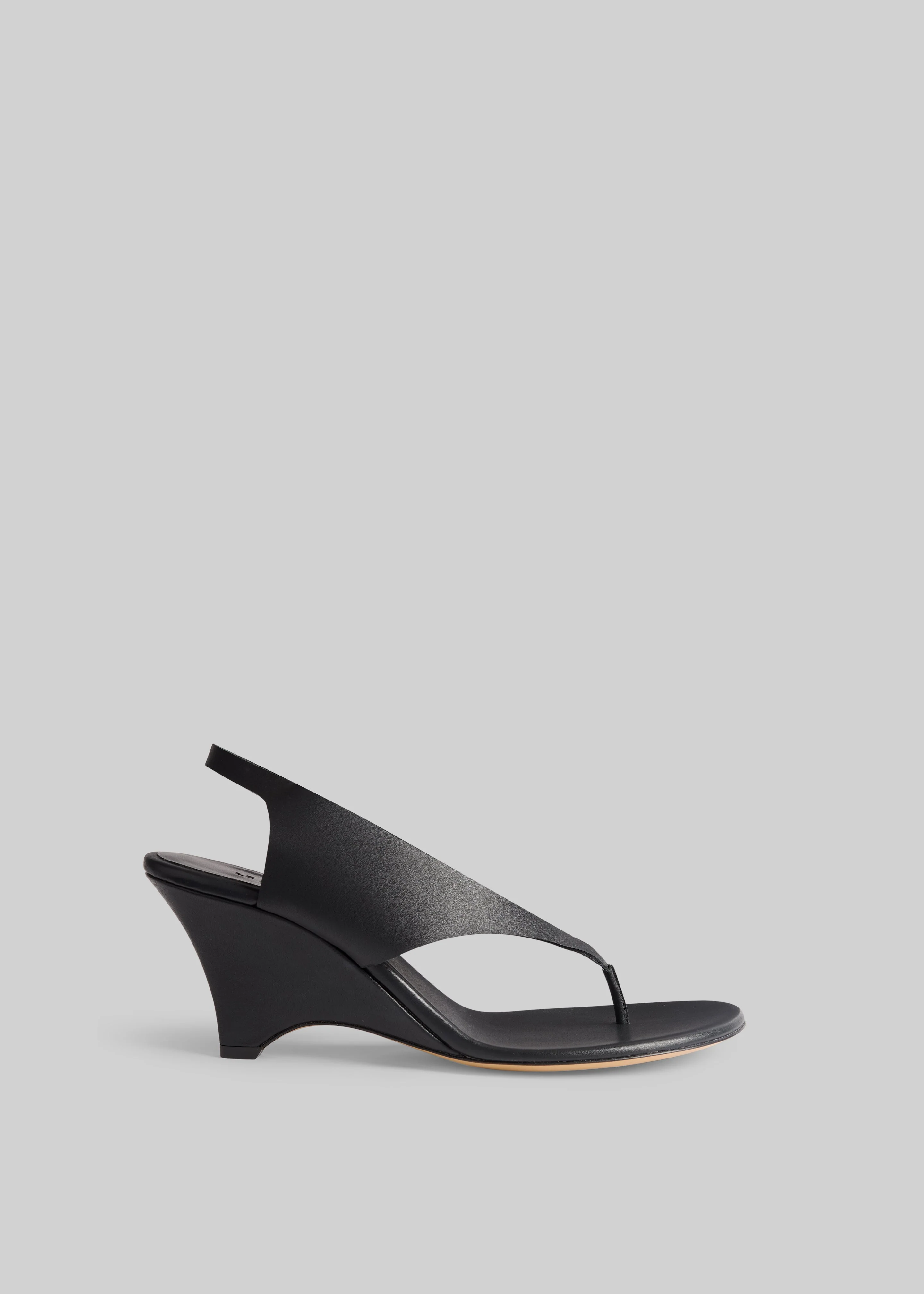 Le Monde Beryl Langley Thong Wedges - Black - Image 2