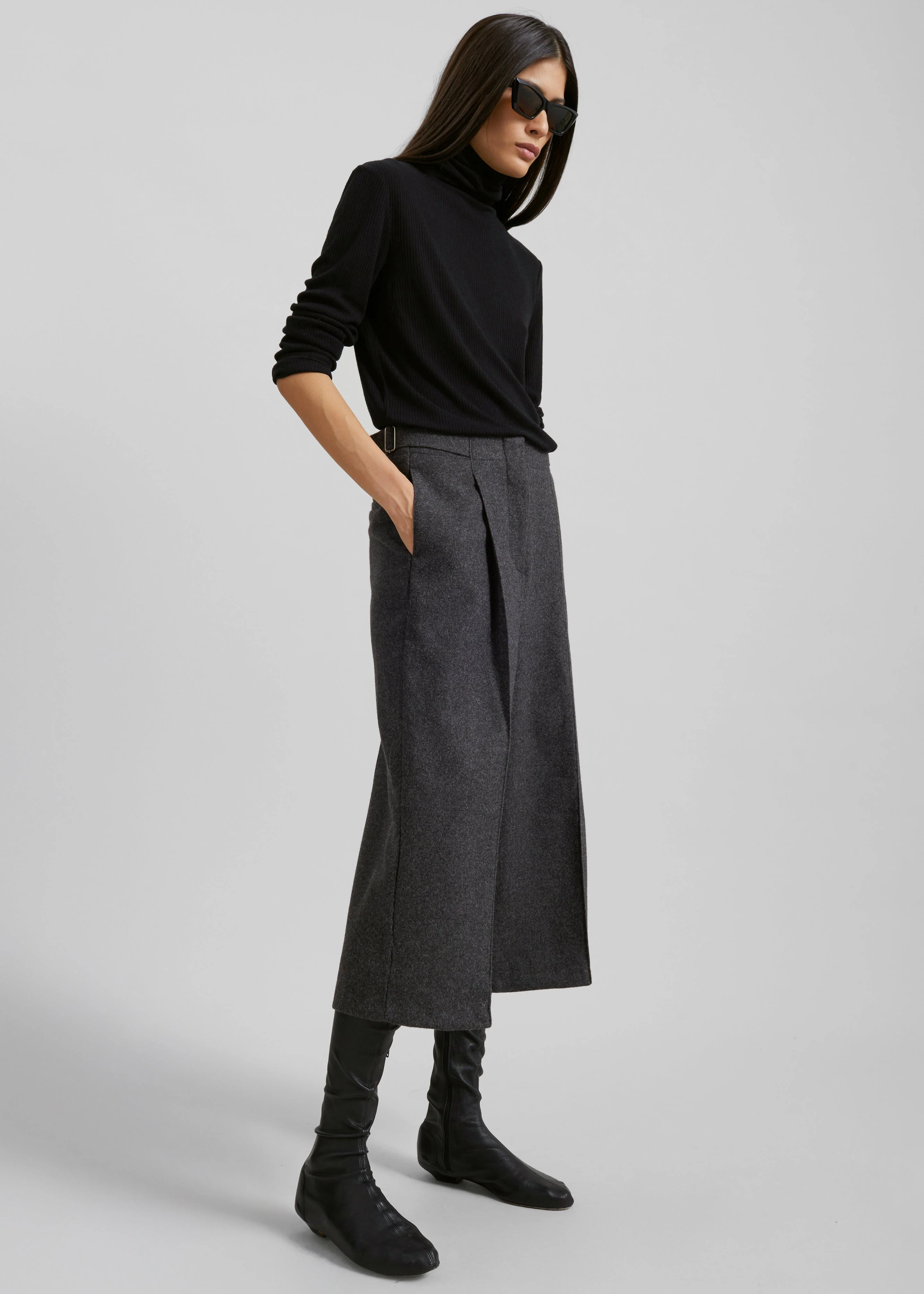 Leher Tailored Wool Culottes - Charcoal - Image 6