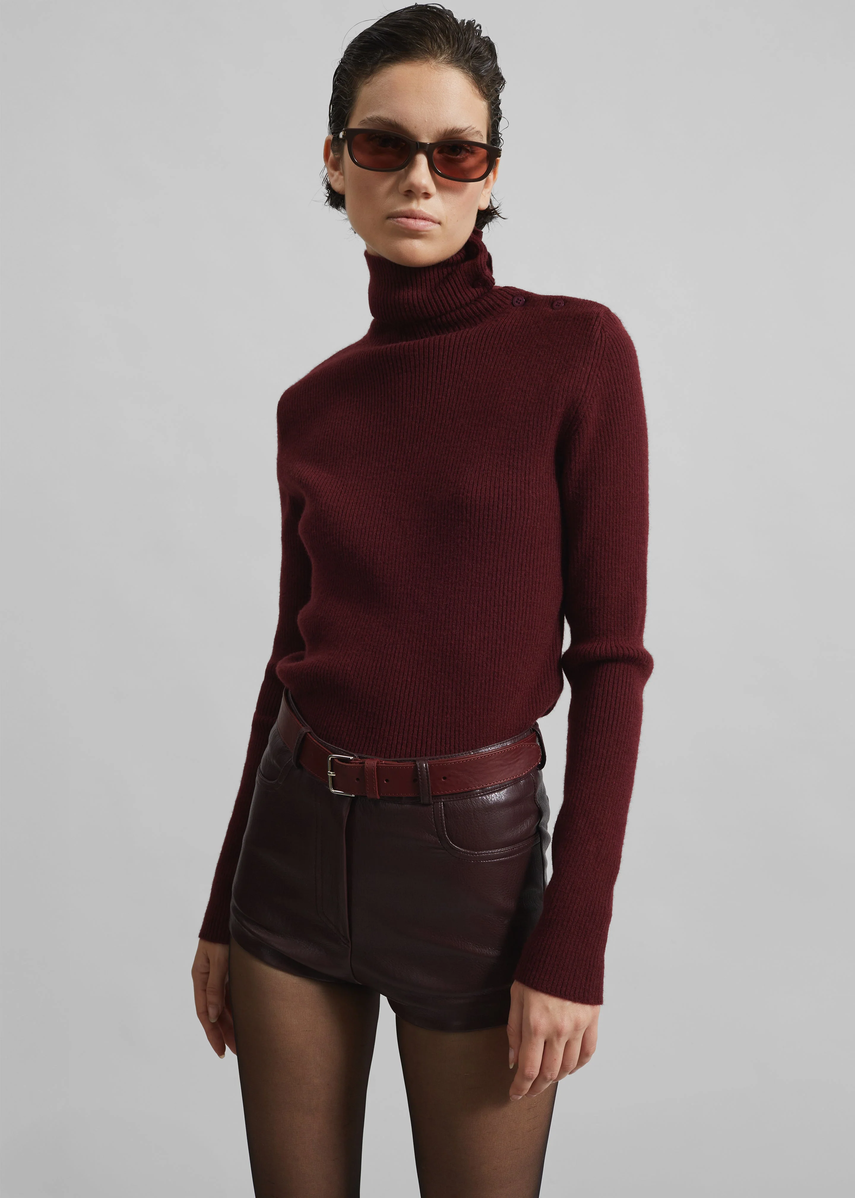 Nevis Faux Leather Hot Pants - Burgundy - Image 8