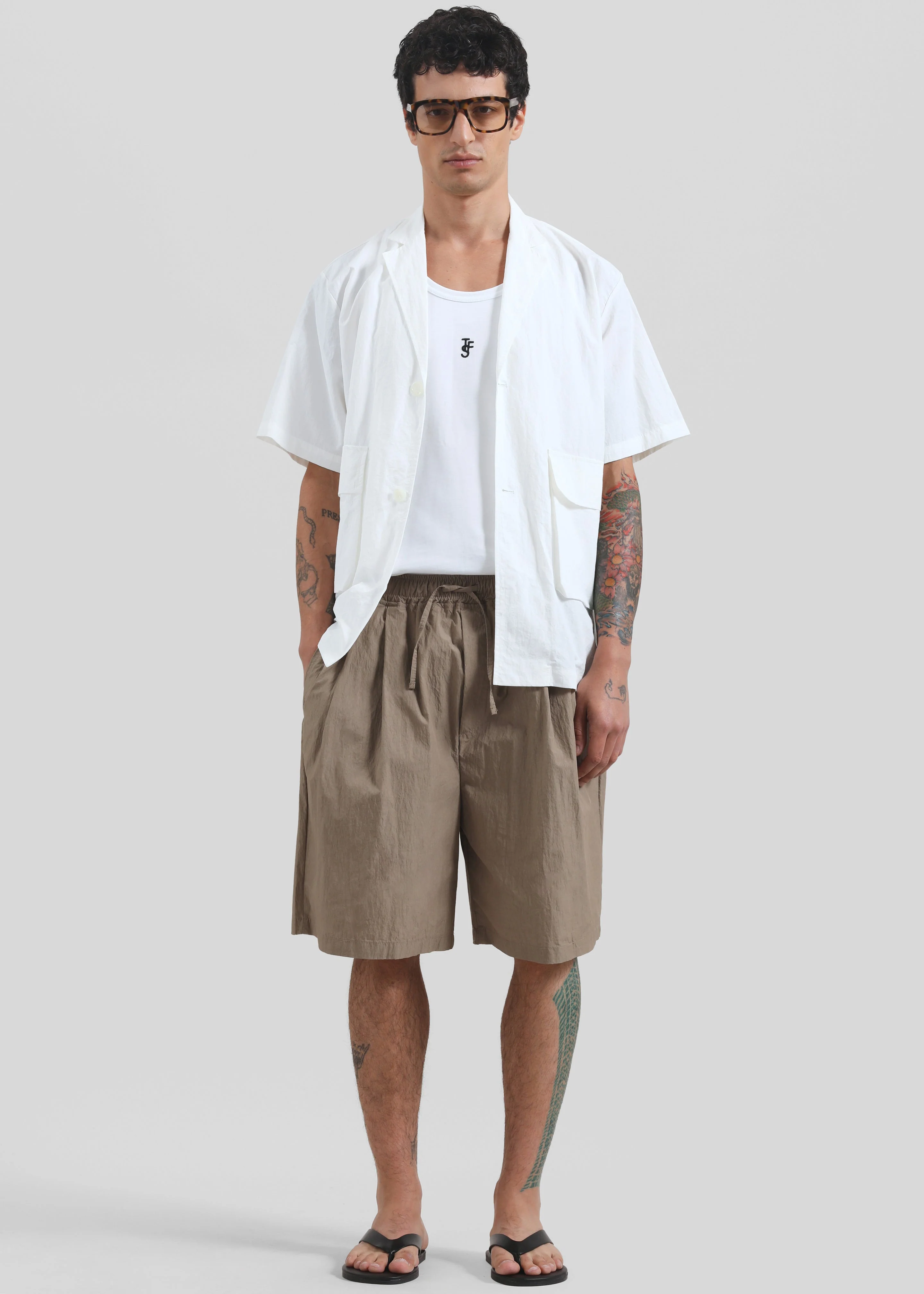 Ohio Crinkled Poplin Shorts - Taupe - Image 5