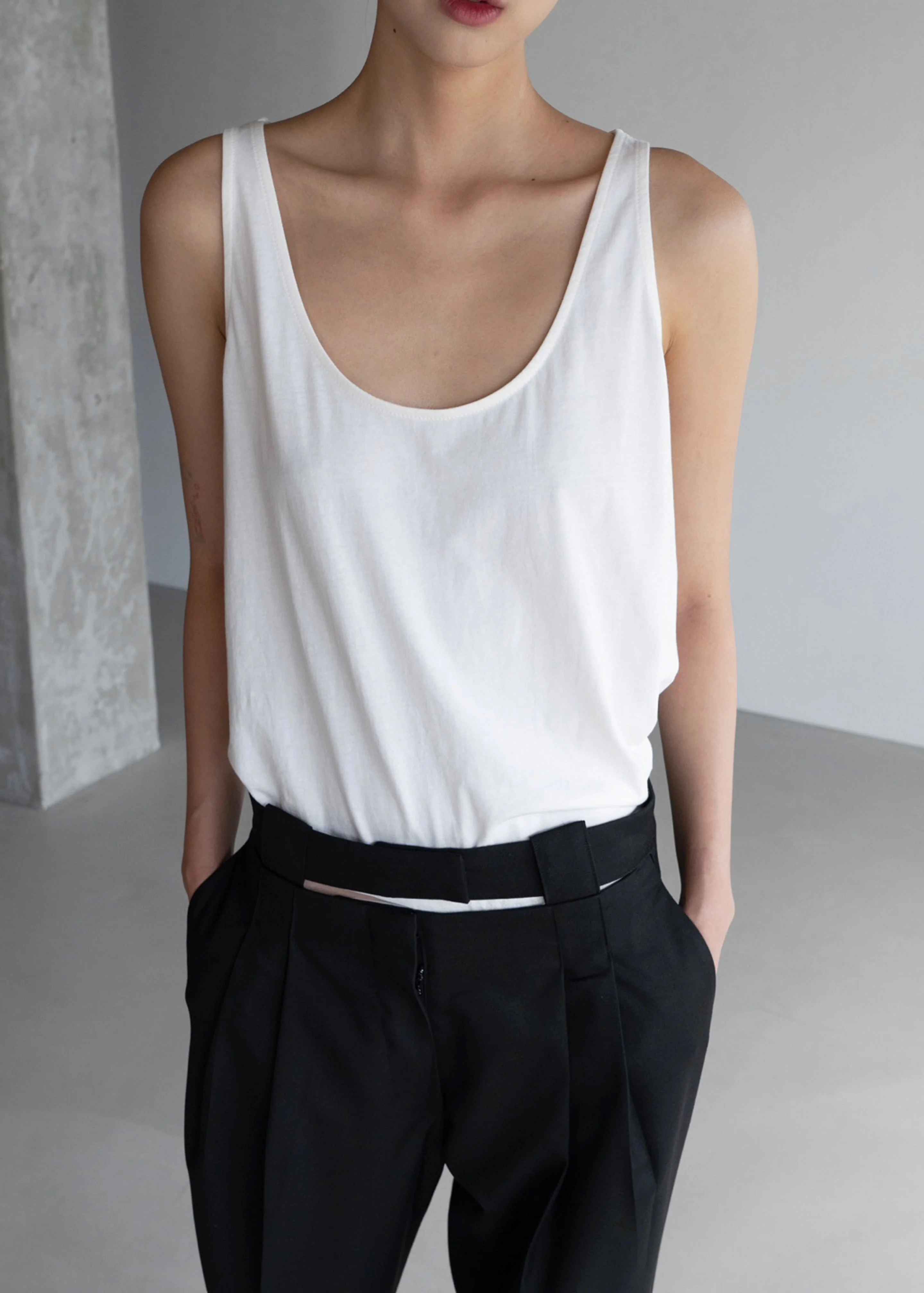 Penelope Tank Top - White - Image 6