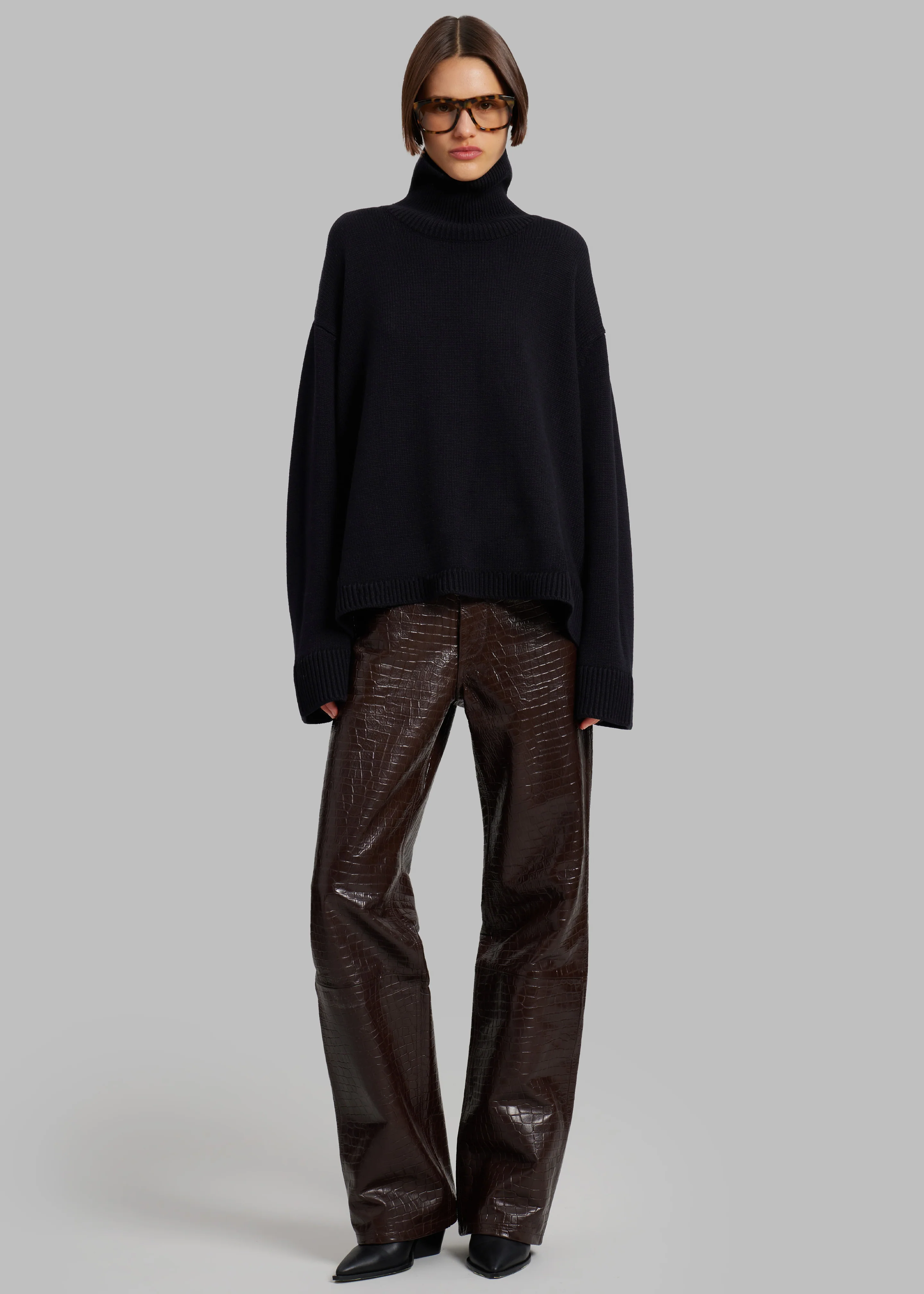 Rhea Trapeze Turtleneck - Black - Image 4