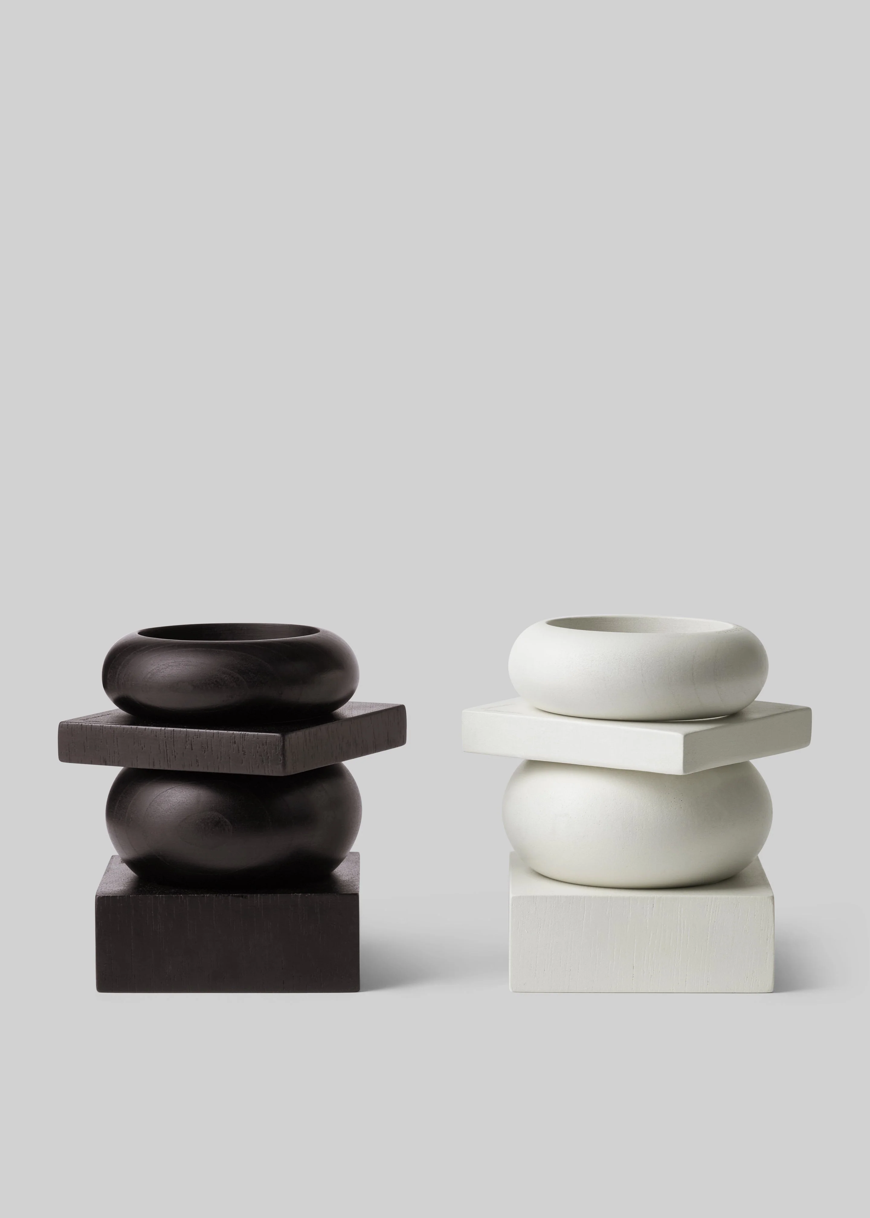 Romie Objetti x The Frankie Shop Square Bangle - Cement - Image 4