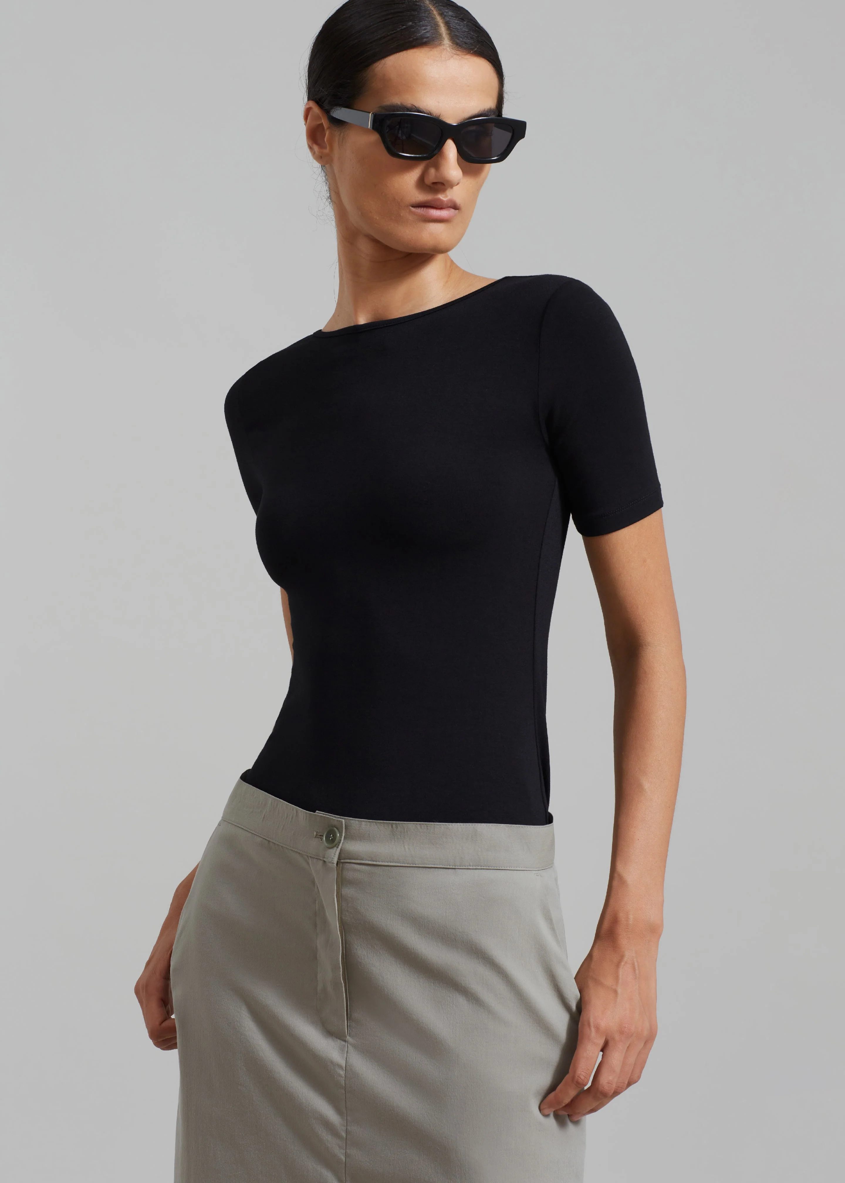 Vera Scoop Back Shirt - Black - Image 4