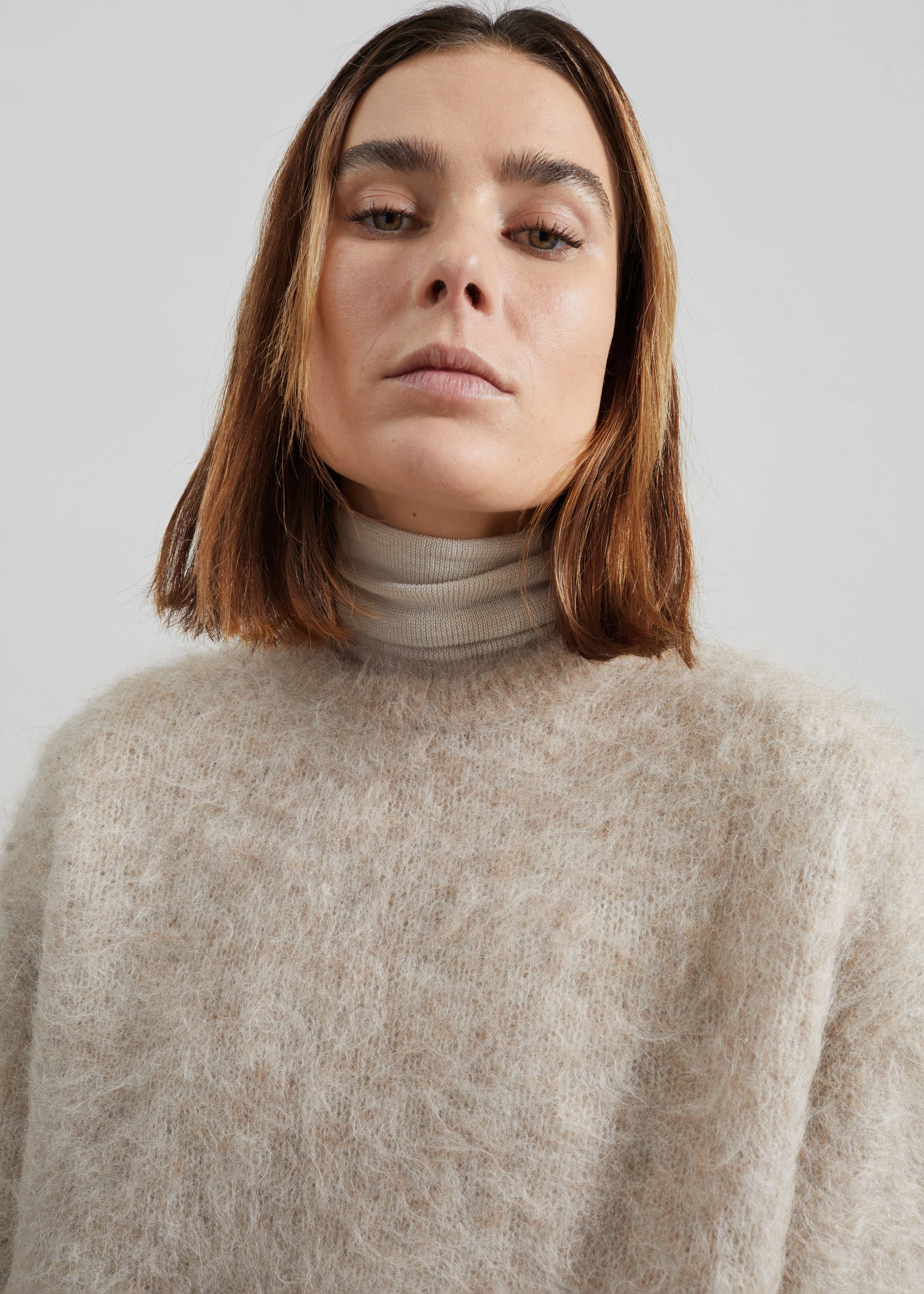 Willy Alpaca Knit Sweater - Beige - Image 2